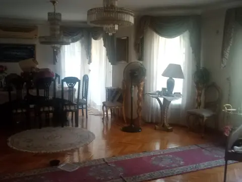 شقه بالمعادي بمنطقة دجله ١٦٥م
