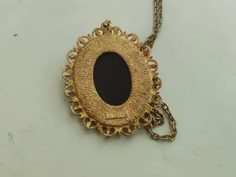 تحف