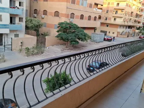 شقه للايجار مدينه 6 اكتوبر الحي الثاني