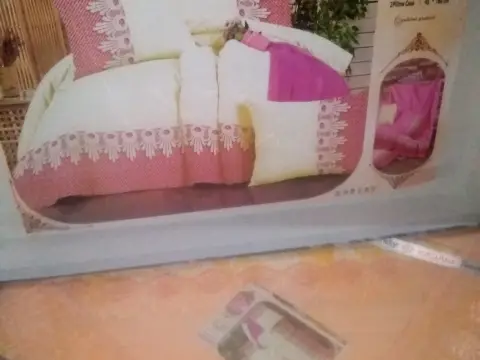 طقم ملايه سرير