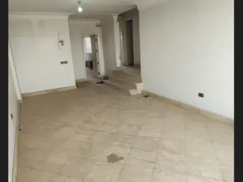 Apartment for sale in El Manial, close to the Corniche and the metro