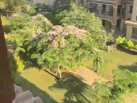 للايجار فى مدينتى الB3 بسعر مغري جدا