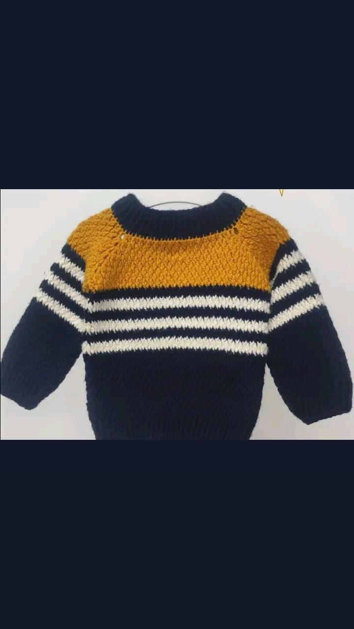 بلوفر اولاد بخطوط عرضية