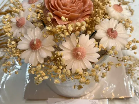 شموع عطريه