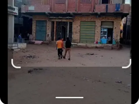 منزل مملوك بالميراث (جميع الورثة موافقون على البيع).
