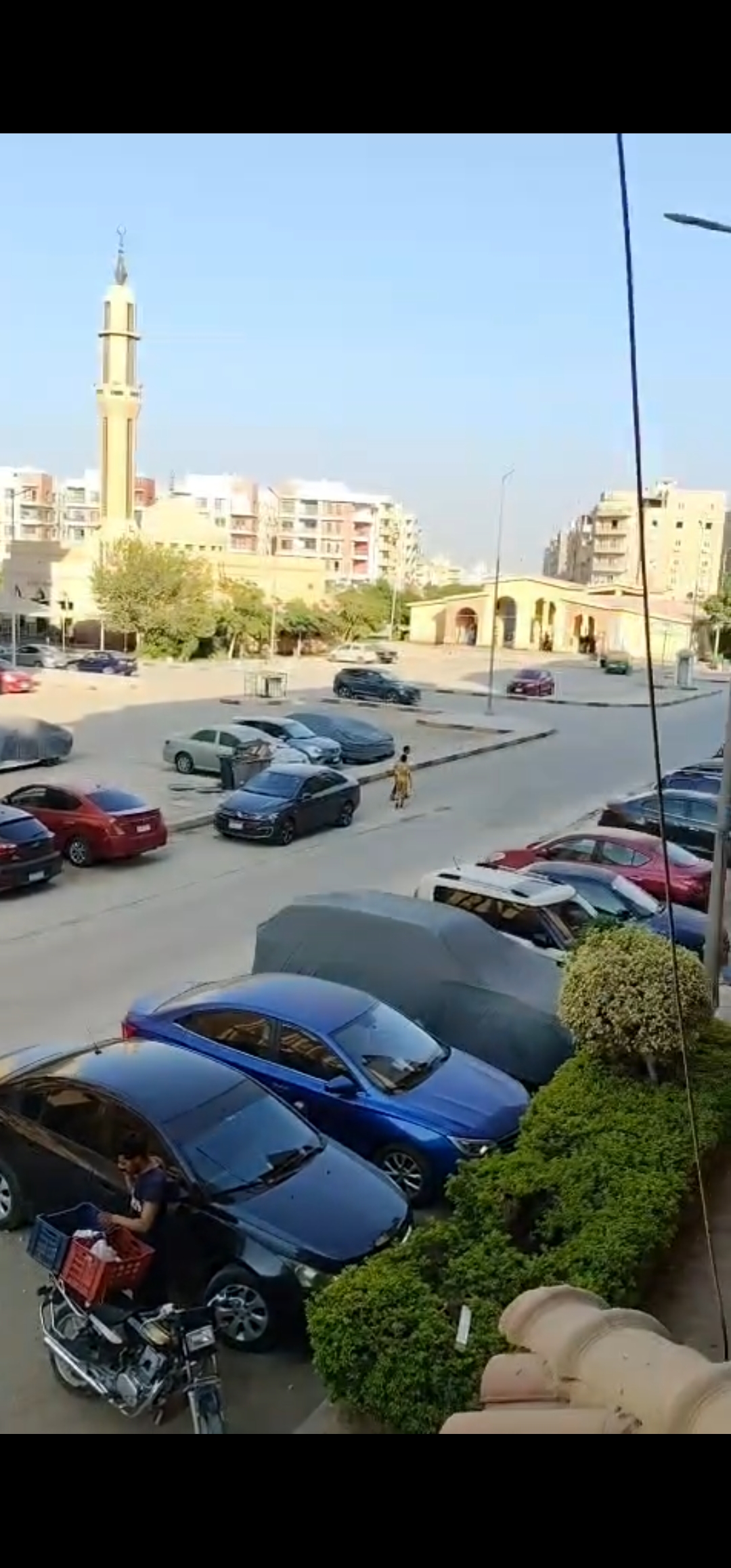 شقة للبيع والاستثمار ١٢٠ متر كمبوند الفردوس للقوات المسلحة